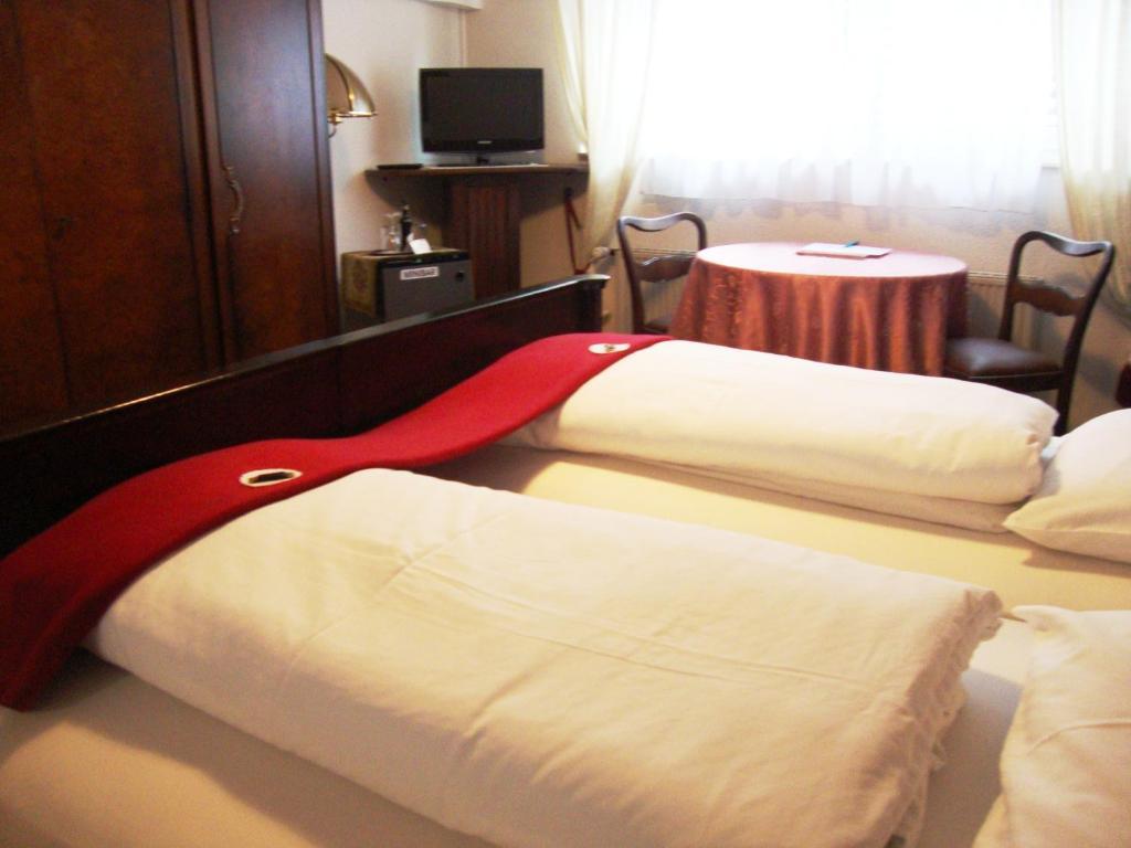 Haus Mooren, Hotel Garni Dusseldorf Room photo